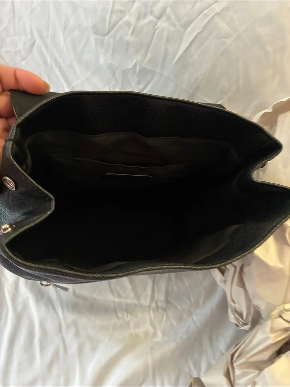 LOUME Black Backpack